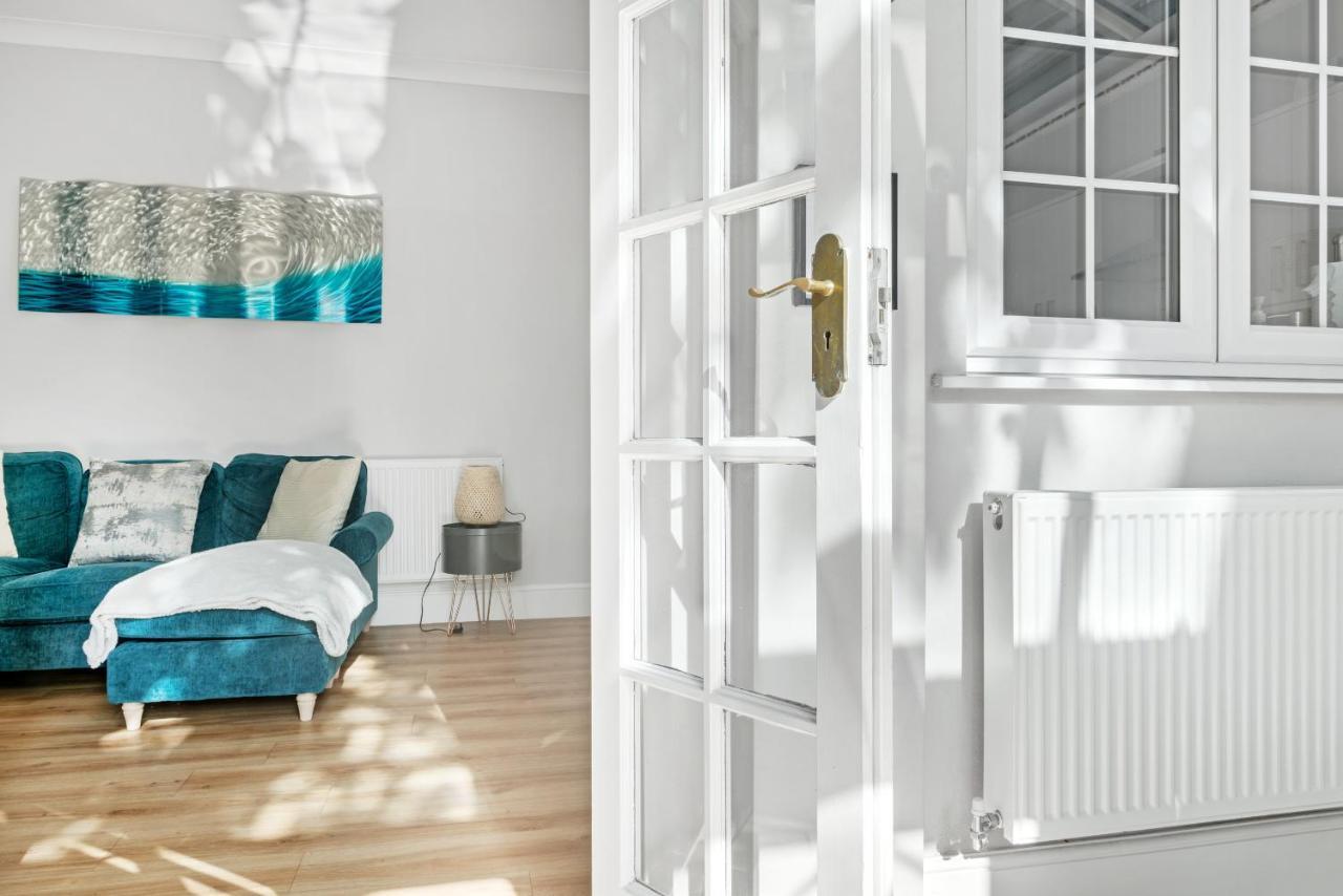 Spacious 2 Bedroom Apartment In Park Estate นอตติงแฮม ภายนอก รูปภาพ